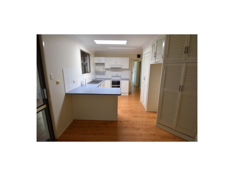 11 Naranga Street, Rangeville QLD 4350