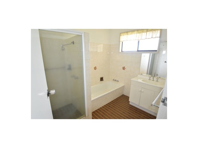 11 Naranga Street, Rangeville QLD 4350