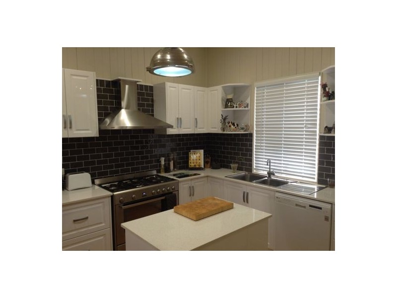 31 Cavell Street, East Toowoomba QLD 4350