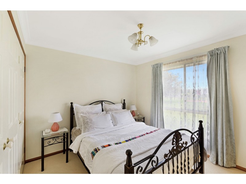 52 Hartvigsen Street, Wyreema QLD 4352