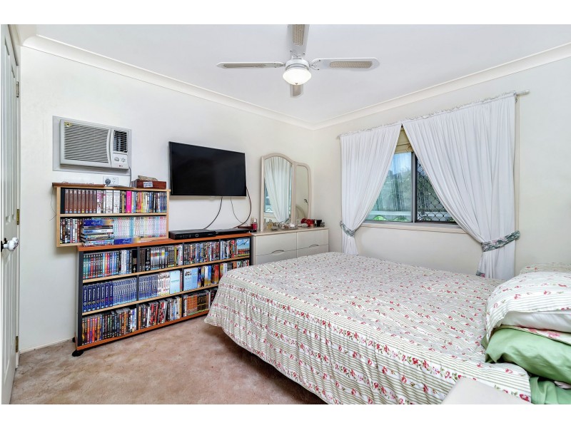 15 Peters Street, Goombungee QLD 4354