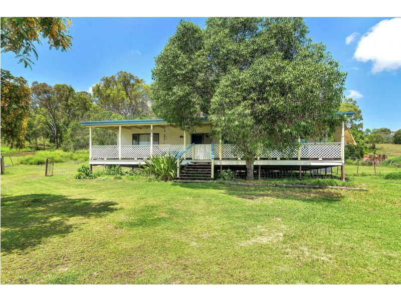 22 Kingsthorpe Haden Road, Kingsthorpe QLD 4400