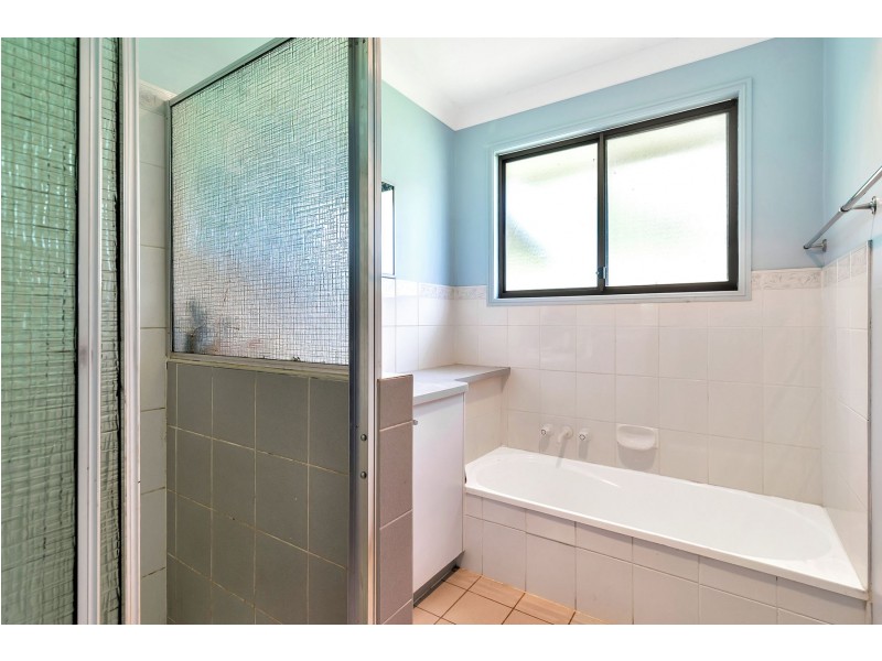 22 Kingsthorpe Haden Road, Kingsthorpe QLD 4400