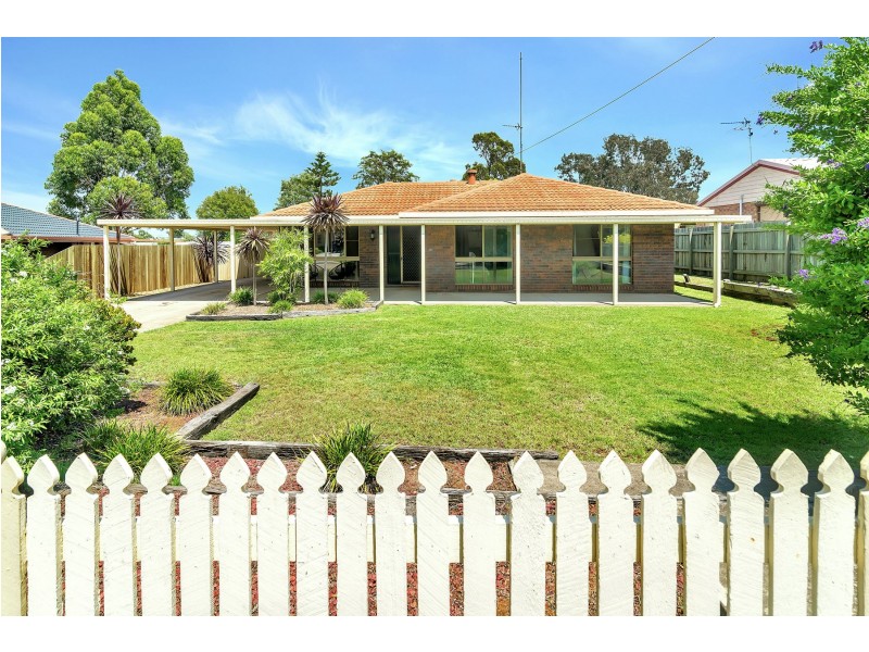 12 Gladstone Street, Wyreema QLD 4352