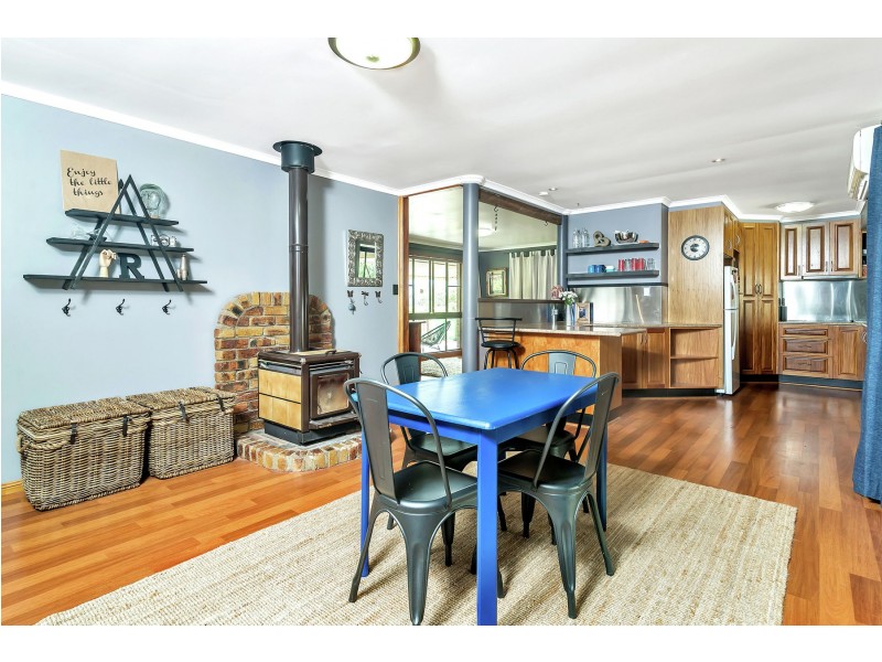12 Gladstone Street, Wyreema QLD 4352