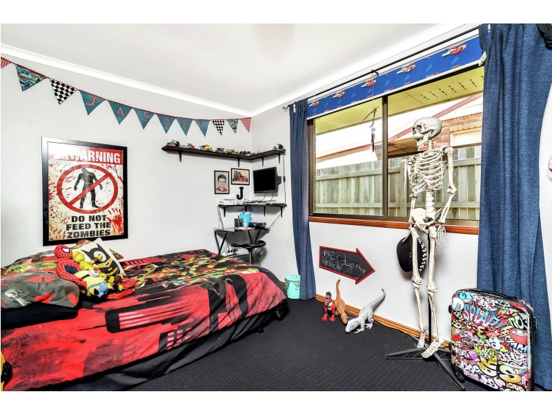 12 Gladstone Street, Wyreema QLD 4352