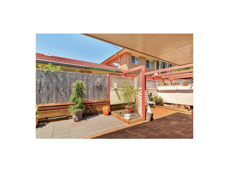 11/3-5 Spring Street, Middle Ridge QLD 4350