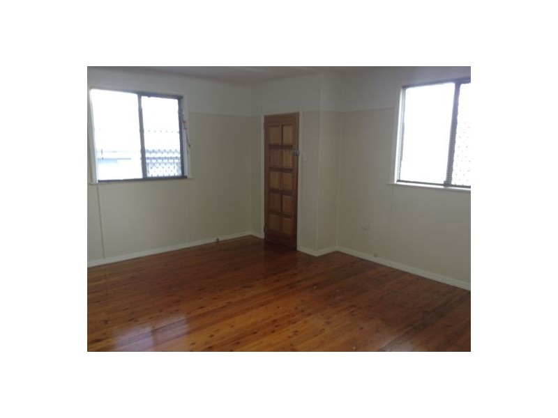165 Stephen Street, Harristown QLD 4350