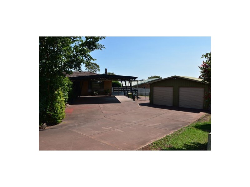 6 Richards Court, Kearneys Spring QLD 4350