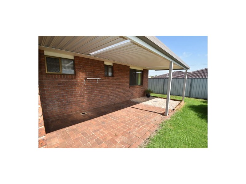 4 Rutkin Street, Kearneys Spring QLD 4350