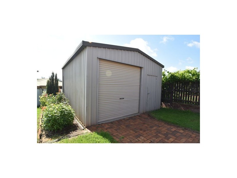 4 Rutkin Street, Kearneys Spring QLD 4350