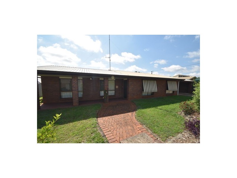 4 Rutkin Street, Kearneys Spring QLD 4350