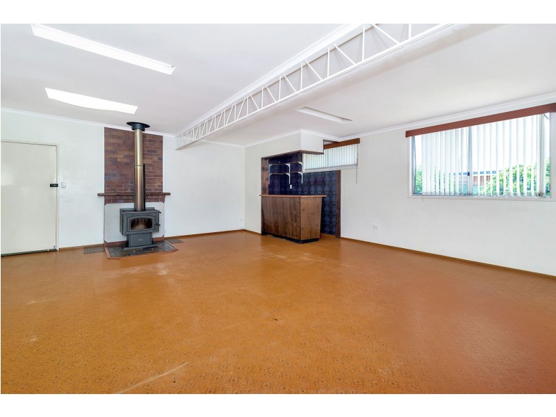 41 Butt Street, Harristown QLD 4350