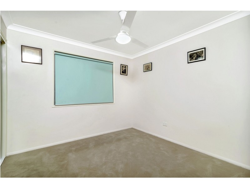 10 Lookout Place, Rosenthal Heights QLD 4370