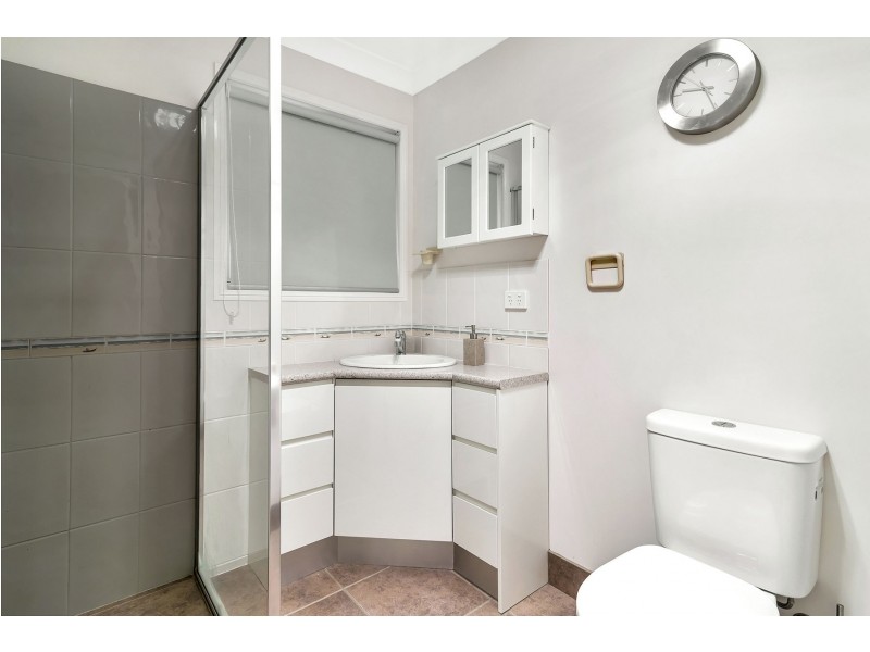 10 Lookout Place, Rosenthal Heights QLD 4370