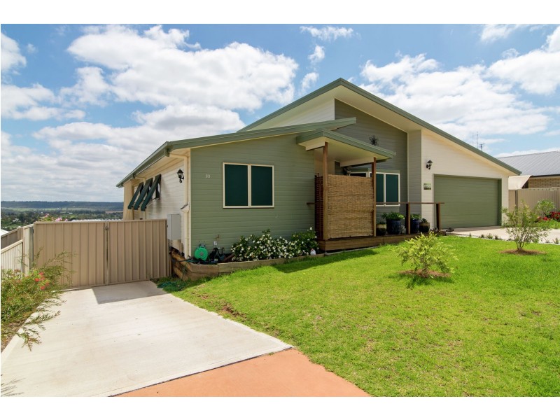 10 Lookout Place, Rosenthal Heights QLD 4370