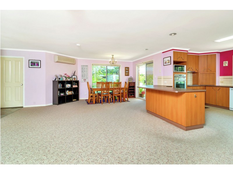 4 Hanna Court, Westbrook QLD 4350