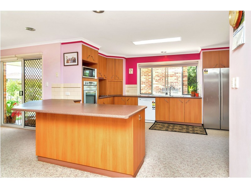 4 Hanna Court, Westbrook QLD 4350