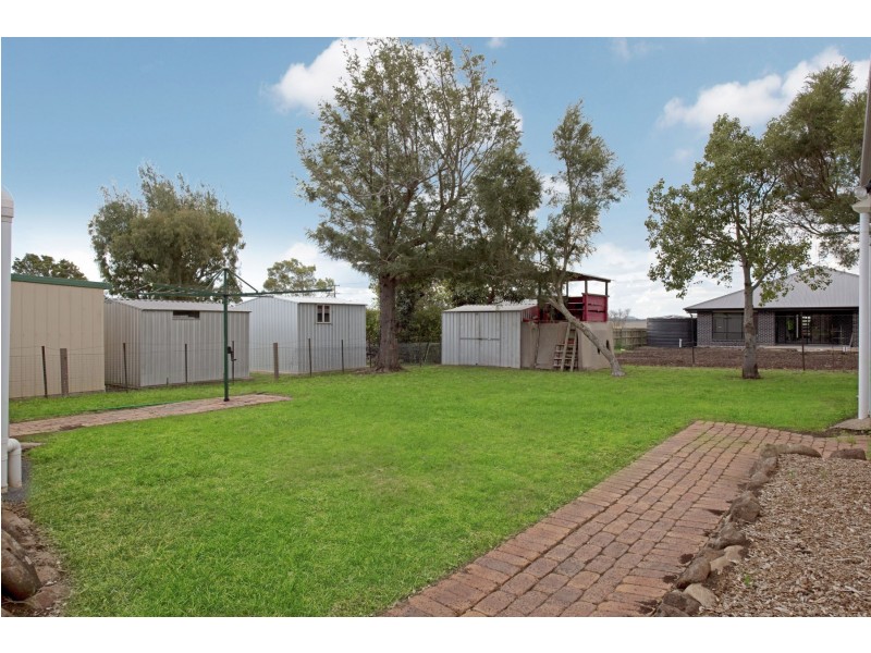 31 Station Street, Wyreema QLD 4352