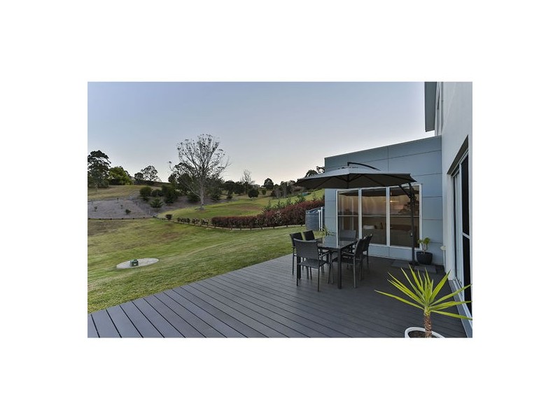 9 Meharry Court, Cabarlah QLD 4352