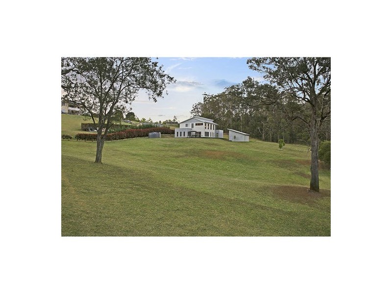 9 Meharry Court, Cabarlah QLD 4352