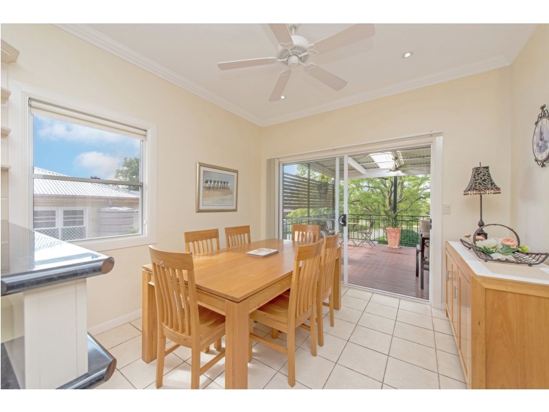 198A West Street, South Toowoomba QLD 4350