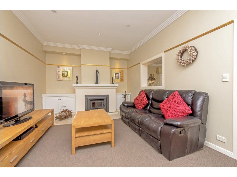 198A West Street, South Toowoomba QLD 4350