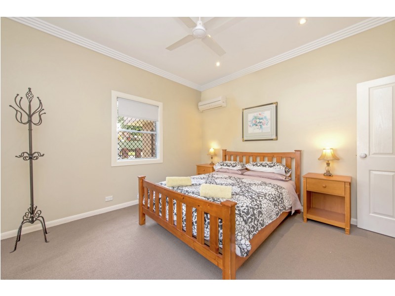 198A West Street, South Toowoomba QLD 4350