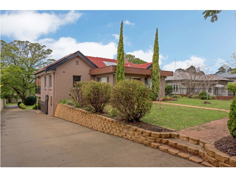 198A West Street, South Toowoomba QLD 4350