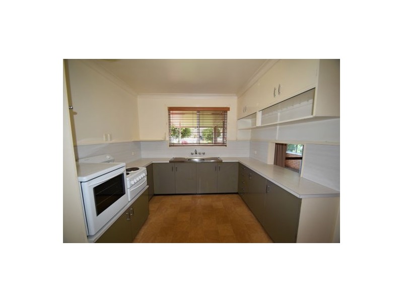 7 Maker Street, Rangeville QLD 4350