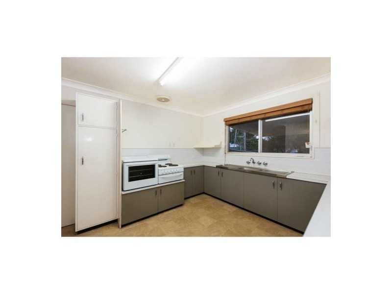 7 Maker Street, Rangeville QLD 4350