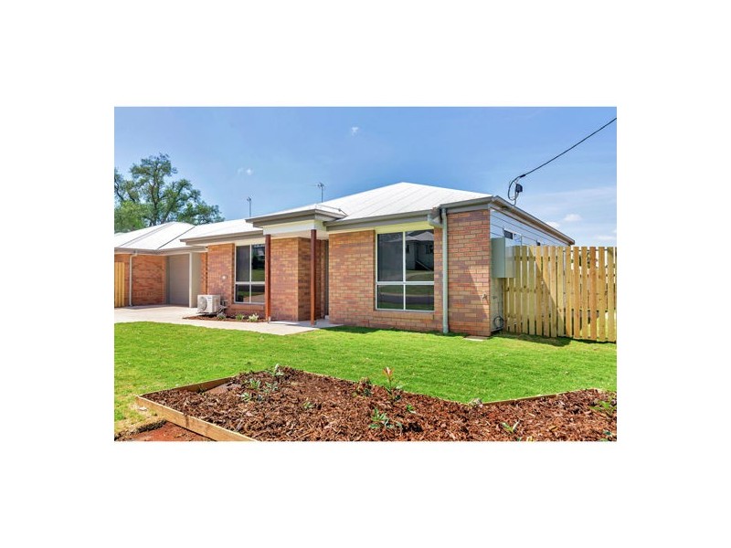40 Isaac Street, North Toowoomba QLD 4350