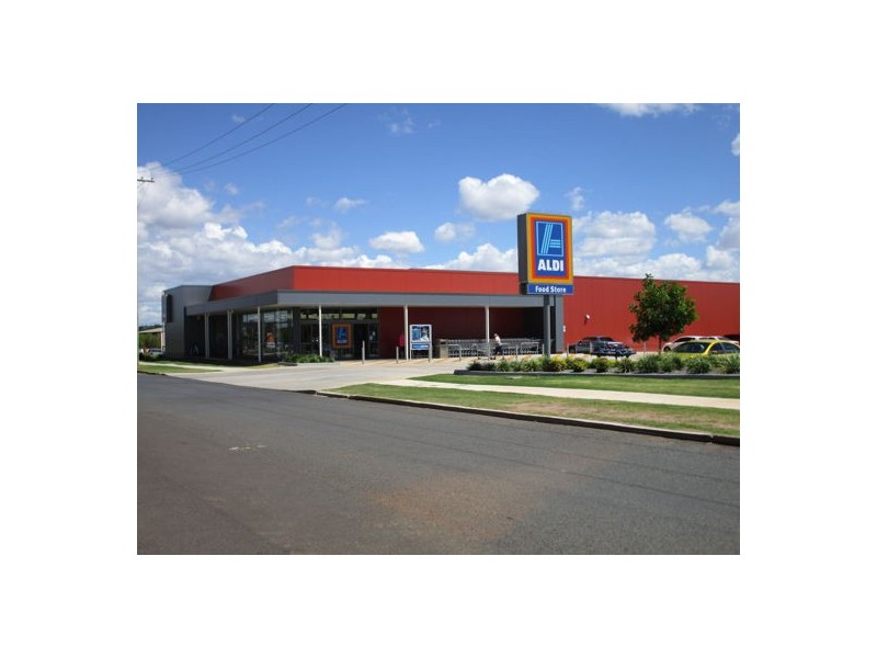 40 Isaac Street, North Toowoomba QLD 4350