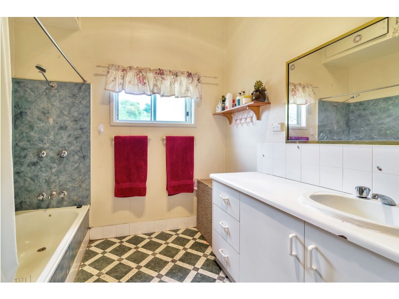 643 Bergen Road, Haden QLD 4353