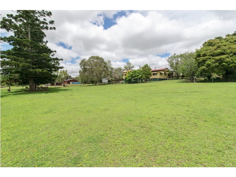 643 Bergen Road, Haden QLD 4353