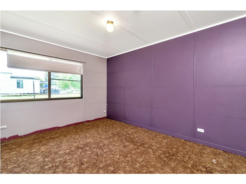 28 East Street, Kingsthorpe QLD 4400