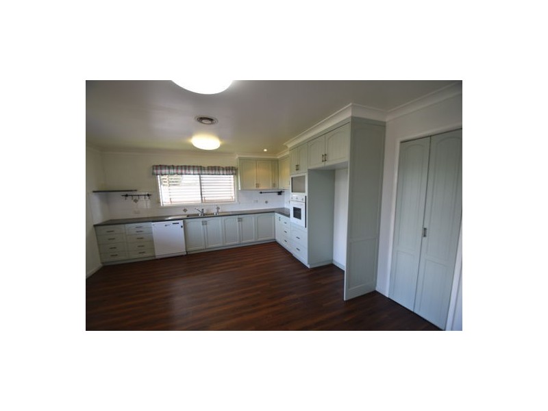 56 Buckland Street, Harristown QLD 4350