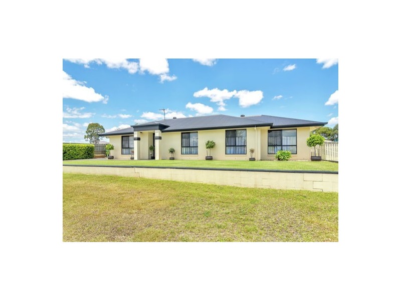 23 Barwick Street, Westbrook QLD 4350