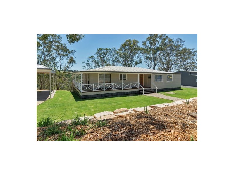 14 Vayro Road, Blue Mountain Heights QLD 4350