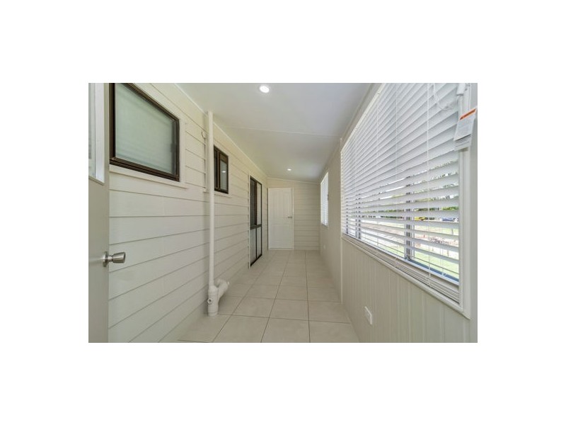 14 Vayro Road, Blue Mountain Heights QLD 4350