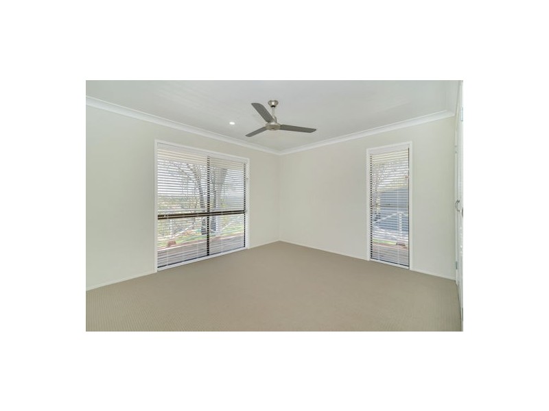 14 Vayro Road, Blue Mountain Heights QLD 4350