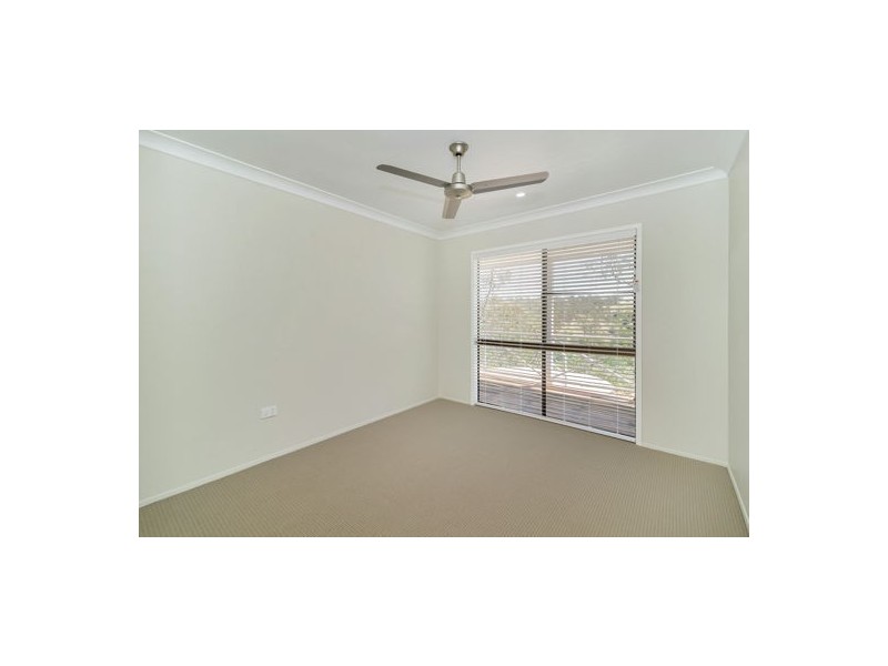 14 Vayro Road, Blue Mountain Heights QLD 4350