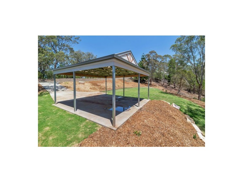 14 Vayro Road, Blue Mountain Heights QLD 4350