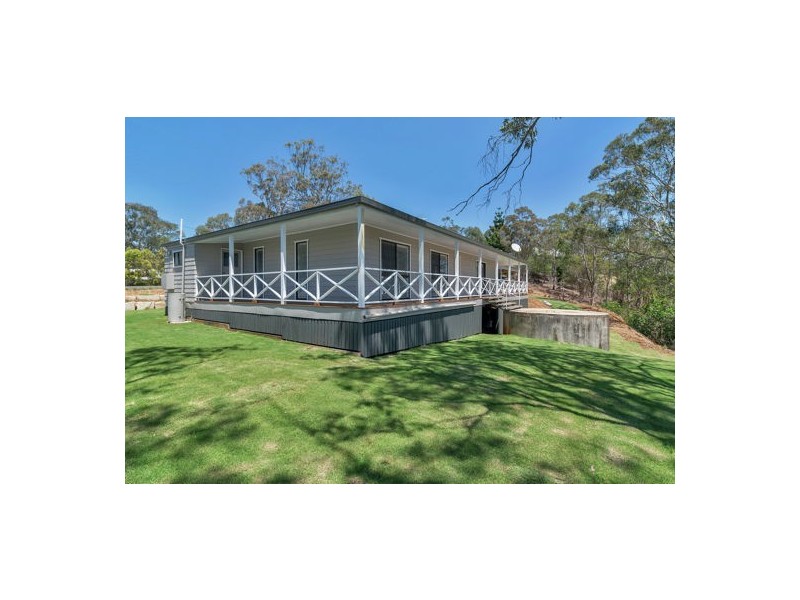 14 Vayro Road, Blue Mountain Heights QLD 4350