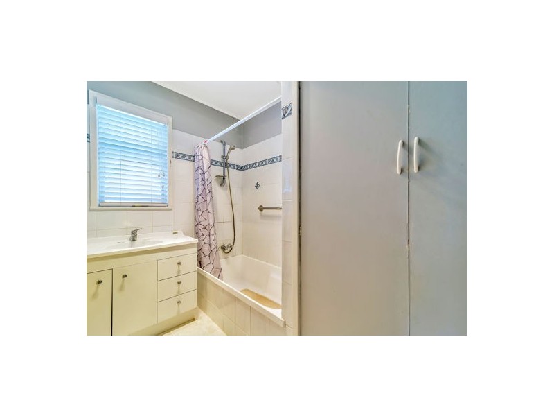 14 Teesdale Avenue, Newtown QLD 4350