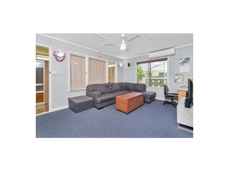 14 Teesdale Avenue, Newtown QLD 4350