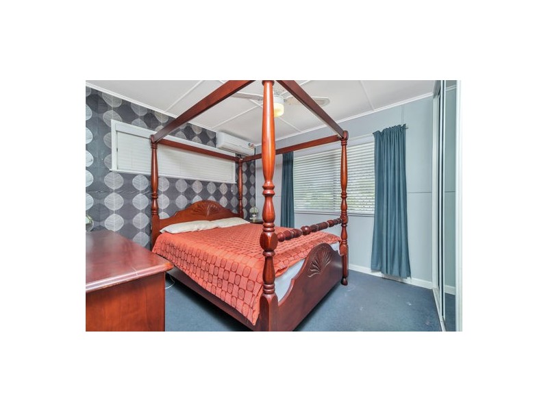 14 Teesdale Avenue, Newtown QLD 4350