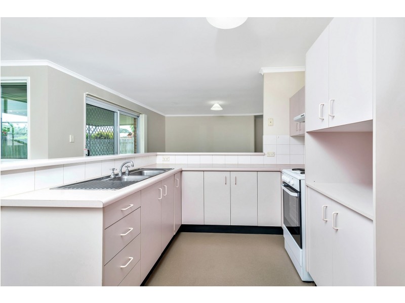 17 Navajo Street, Wilsonton QLD 4350