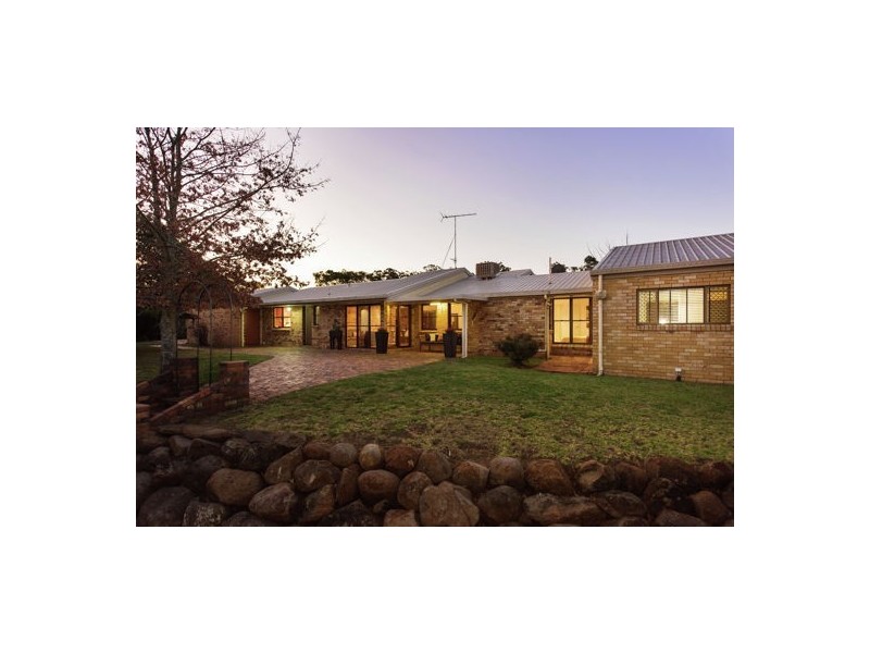 281 Kearney Street, Top Camp QLD 4350