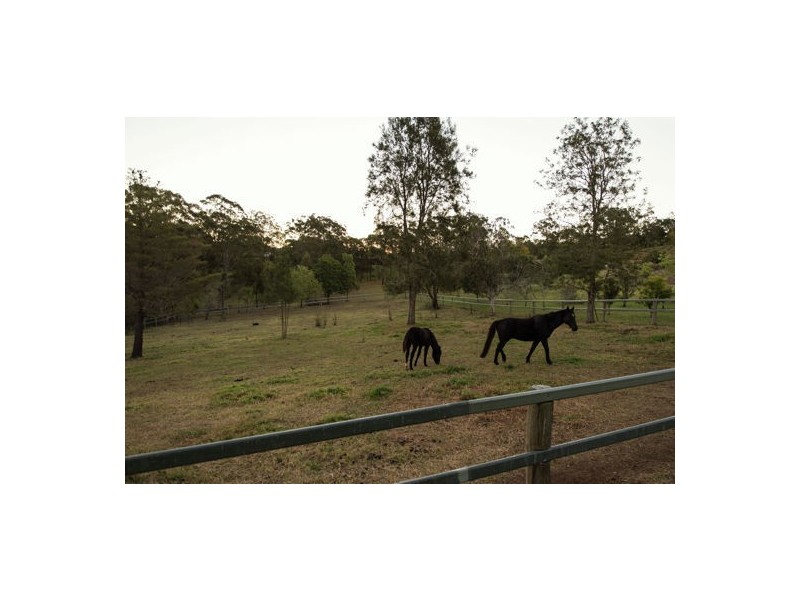 281 Kearney Street, Top Camp QLD 4350